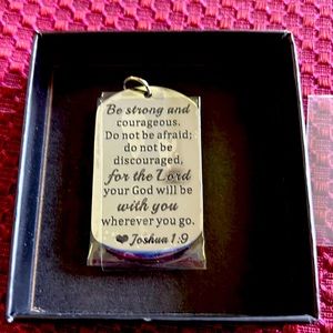 Joshua 1:9 Pendant